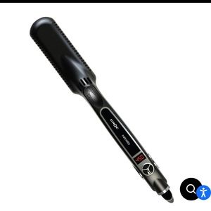 Croc classic black titanium ceramic 1.5” flat iron